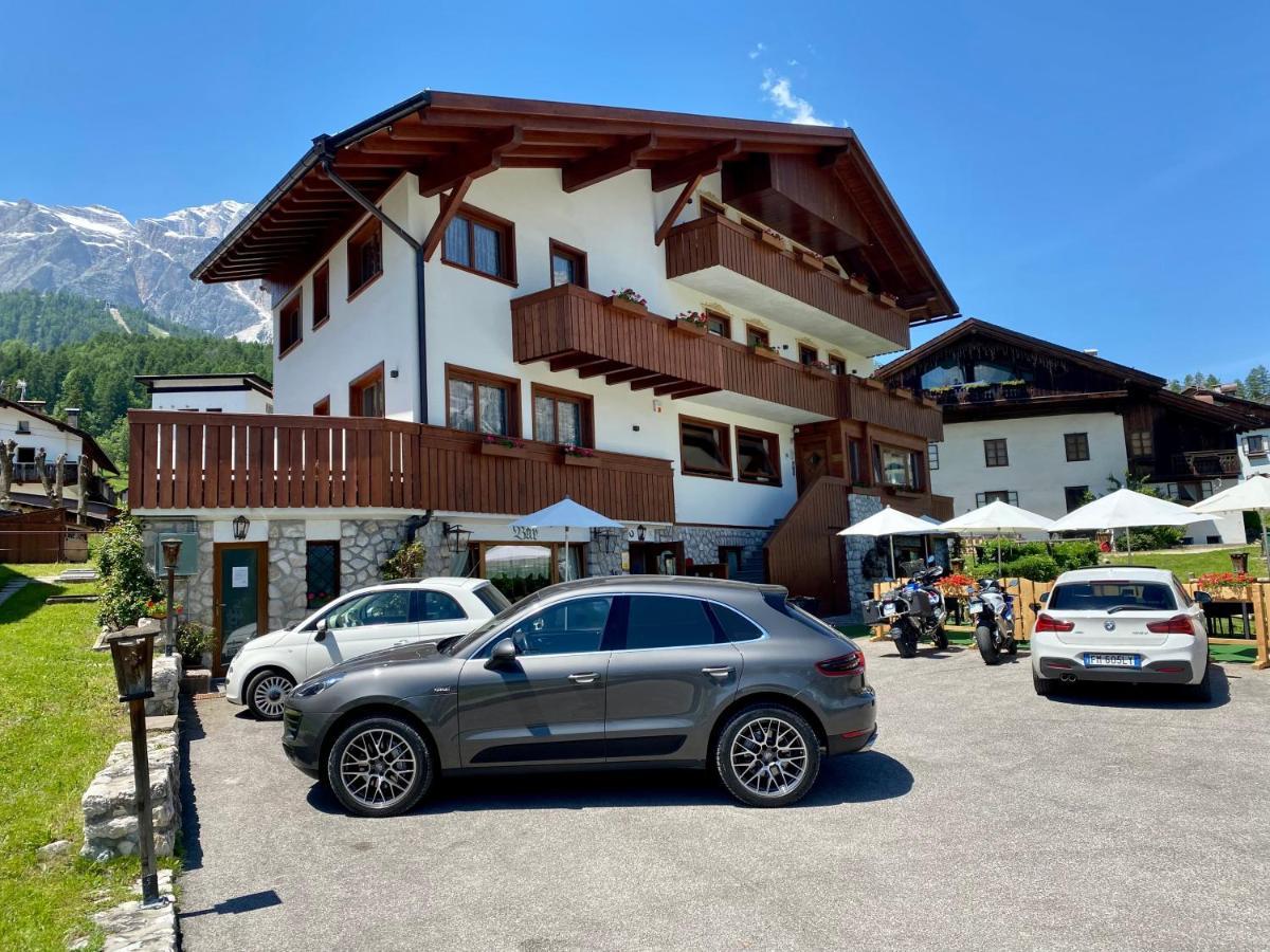 Hotel Da Beppe Sello Cortina d'Ampezzo Exterior photo