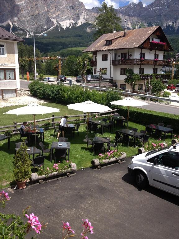 Hotel Da Beppe Sello Cortina d'Ampezzo Exterior photo